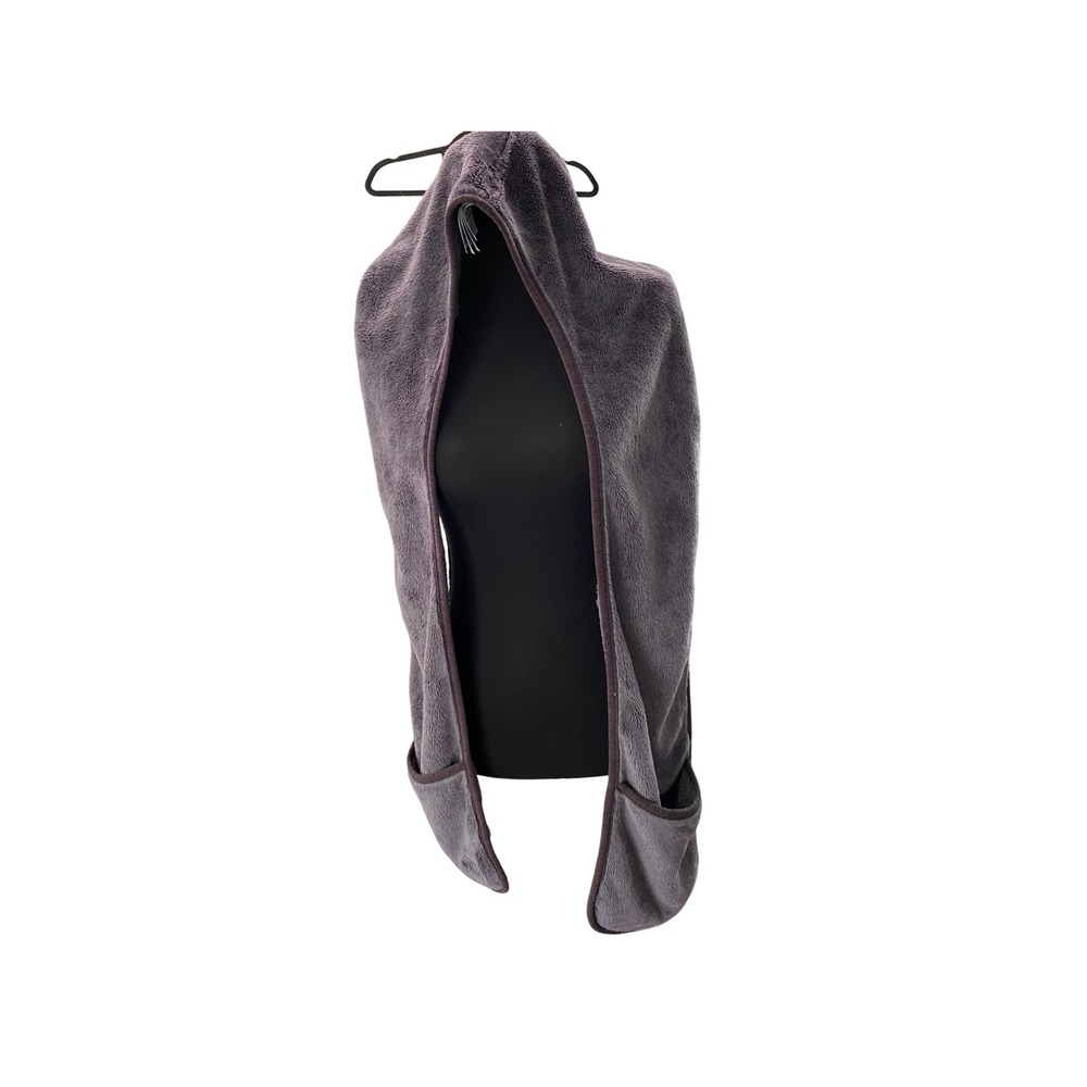 The North Face Hooded Scarf Unisexâ One Size Purple Faux Fur Fleece Pockets